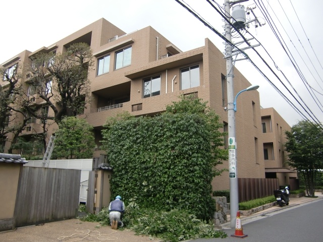 パークコート市谷加賀町二丁目
